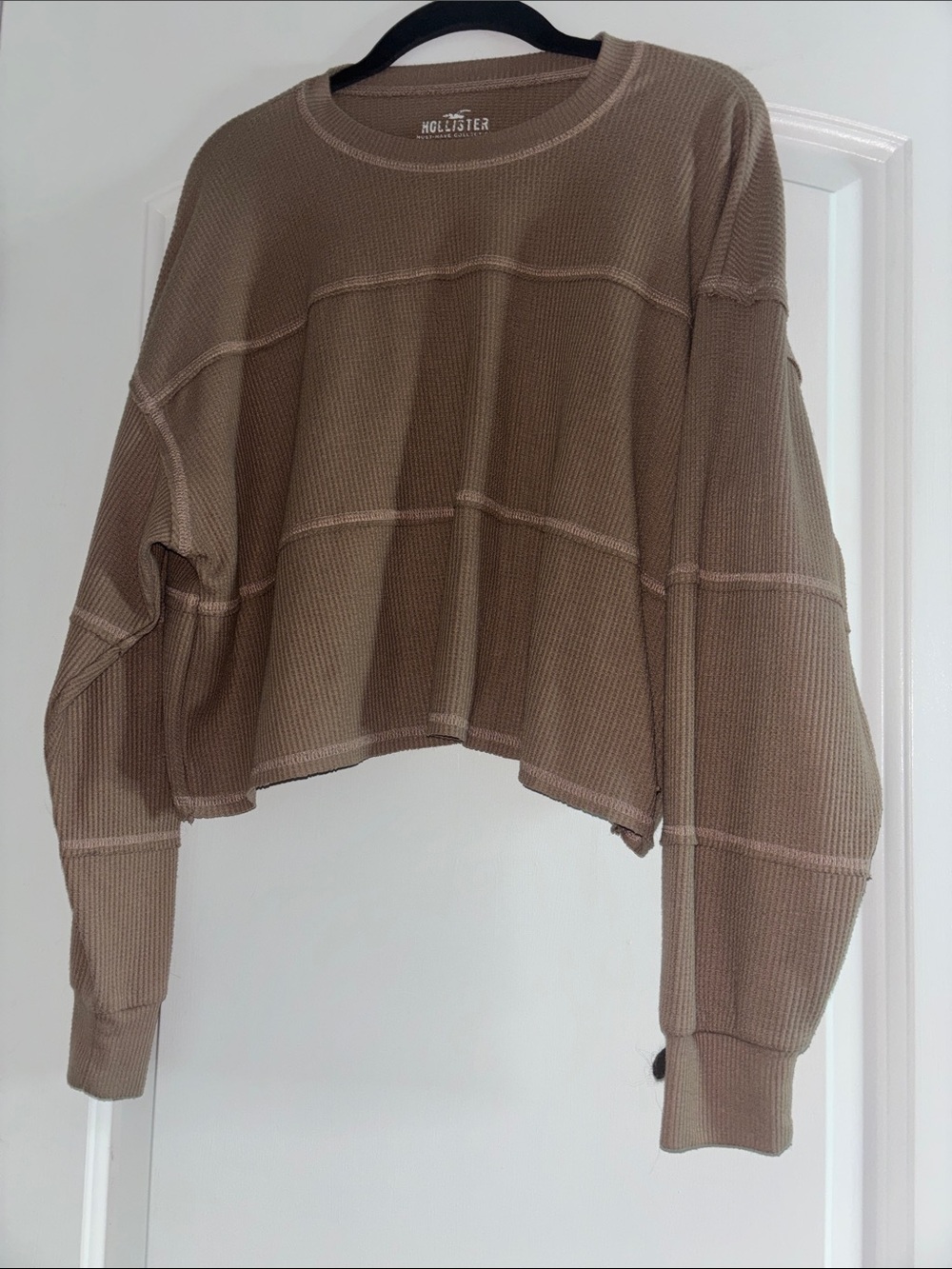 Hollister Cropped Waffle-Knit Crew Sweater - Taupe Brown